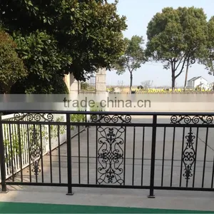 Veranda Aluminum Railing thumbnail-1