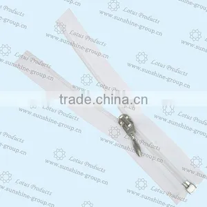 Supply Various Size Zipper And Slider Accessory For Garment High Quality Zipper thumbnail-4
