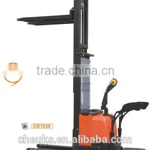 High Quality Electric Stacker CS15XX(FFL) thumbnail-1