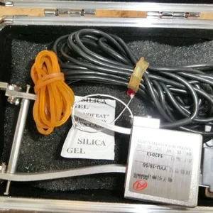Gauge Length 50mm Elongation Measuring Electric Extensometer thumbnail-3