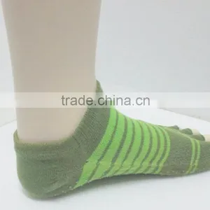 Ladies Open Toe Non-slip Cotton Yoga Socks thumbnail-2