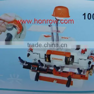 Model 100-F WenXing Key Cutting Machine With External Cutter thumbnail-1