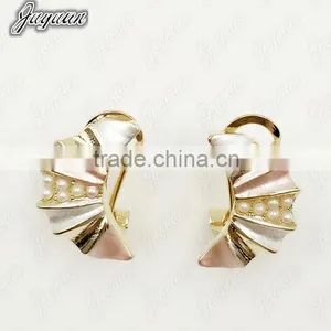 Juyuan Fashion 18K Gold Plated Pendant&Earring Three Color Pearl Set thumbnail-3