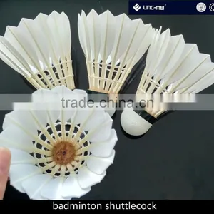 Factory Price Duck Feather Badminton Shuttlecock thumbnail-4