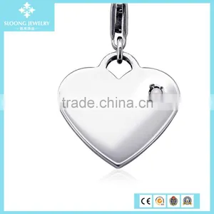 Emerald Birthstone Heart Charm in Sterling Silver (May) thumbnail-5