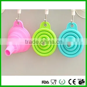 Food Grade Silicone Foldable Funnel Custom Mini Collapsible Funnel thumbnail-3