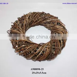 Woven Wicker Wreath thumbnail-1