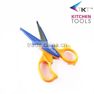Colorful Plastic Handle Student Scissors for Kid thumbnail-1