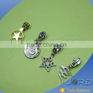 Wholesale Newest Fashion Auto Lock Slider for Zipper for Garment thumbnail-1