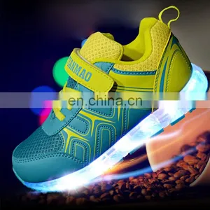 Wholesale Hot Children Kids USB Rechargeable LED Shoes Latest Light up Shoes for Kids thumbnail-2