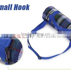 Foldable Waterproof Acrylic Outdoor Blanket for Tent 175x135cm thumbnail-6