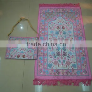 BT- 602 Adult Muslim Prayer Mat and Rugs With Bag Haji Present thumbnail-3