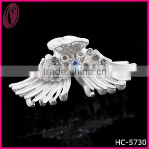 Hot Sale Matte White Antique Diamond Butterfly Hair Claw Clip thumbnail-1