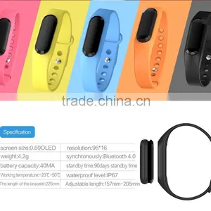 Fashionable High Quality OLED Screen Waterproof IP67 Heart Rate Smart Bracelet Pedometer Fitness Tracker Calorie Counter thumbnail-2