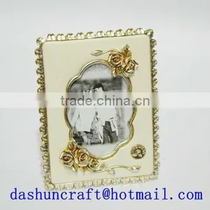 DS9027 Resin Rose Photo Frame Picture Frame Wedding Decor thumbnail-1