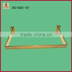 Metal Slatwall Cloth Display Hanging Rails thumbnail-1