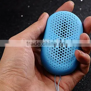 New Wireless Bluetooth Portable Speaker With Self-timer Function,Handsfree Functions,FM Radio and TF thumbnail-4