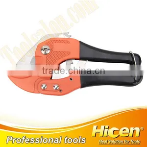 42mm Blade Ratcheting Pipe Cutter With Dipped Handle thumbnail-1