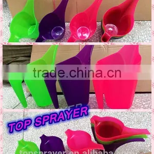 Plastic Convenient Watering Can thumbnail-2