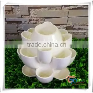 Popular Fiberglass Resin Strawberry Vertical Gardening Tower Pots thumbnail-1