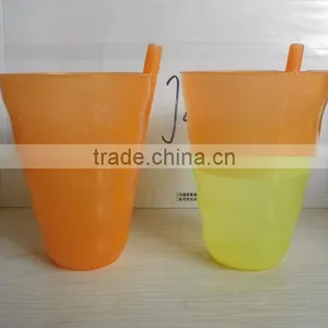 Plastic Fluroescent Glow in Dark Drinking Cup thumbnail-1