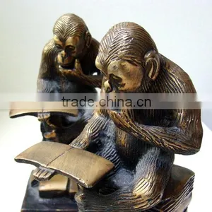 Home Deco Life Size Monkey Reading Book Statue Bronze Sculpture thumbnail-2