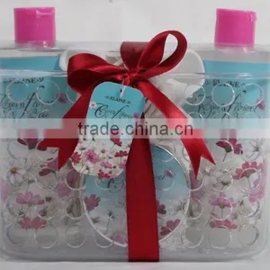 4 PCS BATH SET W/PLASTIC BASKET thumbnail-1