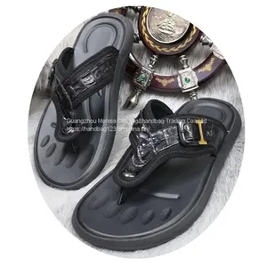 New Leather Crocodile Pattern Flip-Flops Slippers Summer Outdoor Non-Slip Sandals Trend Clip-On Sandals For Men thumbnail-2