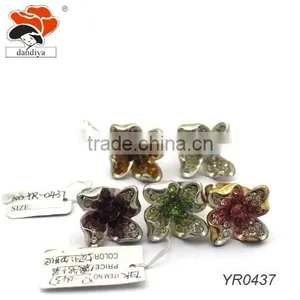 Fashion Jewelry Crystal Rhinestone Flower Petals Solid Band Ring China Factory Wholesale thumbnail-1