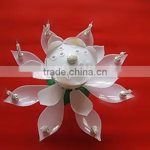 Lotus Music Candle thumbnail-1