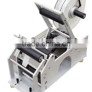 Semi Auto Labeling Machine for Round Bottle thumbnail-1