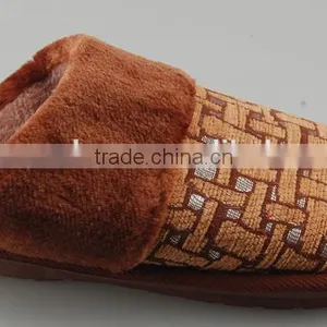 Fashion Nude Warm Indoor Slippers, Nude Men Winter Warm Indoor Slippers, China Wholesale Warm Fuzzy Slippers thumbnail-1