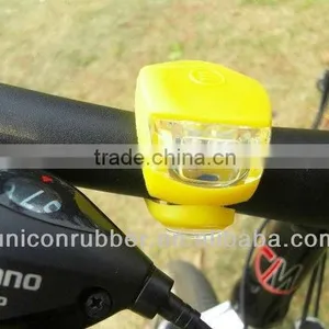 UCR623 Hot Sales Led Bicycle Wheel Light thumbnail-2