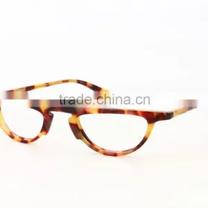 Mini Slim Foldable Reading Glasses thumbnail-5