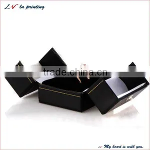 Hot Sale High Quality Leather Jewelry Gift Box Made in Shanghai thumbnail-1