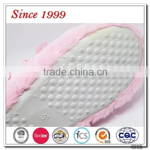 Pink Fuzzy Flat Slippers for Girls thumbnail-5