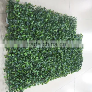 Garden New Decoration Green Plastic Artificial Grass Mat for Boxwood Fence Panels thumbnail-1