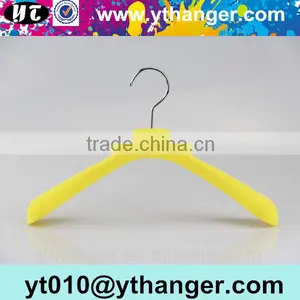 YY0453 Manufacturers Velvet Kids Hanger Children Coat Plastic Hanger for Baby Clothes thumbnail-5