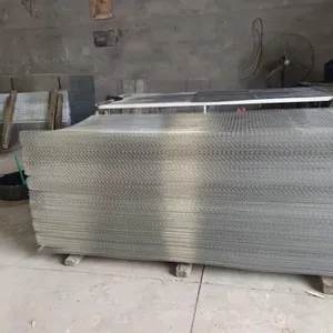 Hot Dip Galvanized Expanded Wire Mesh thumbnail-2