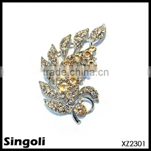 Trendy 2014 Fashion Rhinestone Small Brooch thumbnail-1