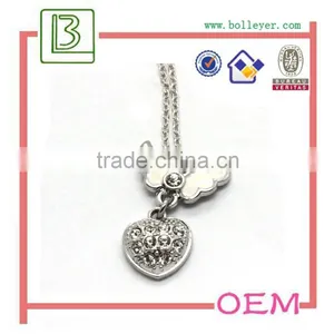 Unique Jewelry Design Wing And Heart Necklace With Diamonds thumbnail-5