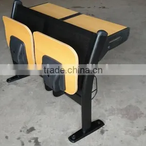 Student Table and Chairs thumbnail-4