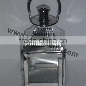 Metal Hanging Moroccan Lantern thumbnail-2