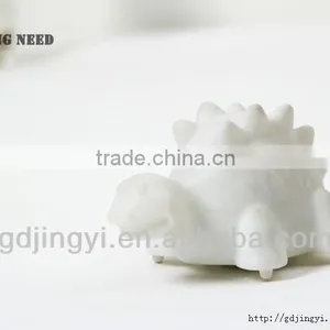 White Dinosaur for Children Day With Soft Plastic Dinosaur Toys thumbnail-1