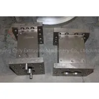 New Condition 600rpm Parallel Twin Screw Plastic Extruder Machine thumbnail-3