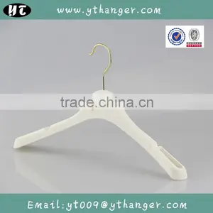 HA6894 Sale Plastic Clothes Hangers White Antislip Jacket Hanger thumbnail-1