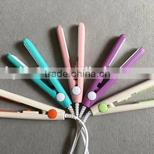 New Arrival Mini Electric Flat Iron Hair Straightener thumbnail-5