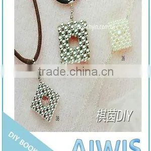 DIY Professional Series 04 DIY Beaded Pendant Book thumbnail-1