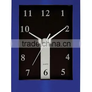 Gift Plastic Wall Clock With Removable Clock Face thumbnail-2