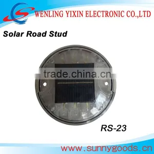Solar Plastic Road Stud thumbnail-1